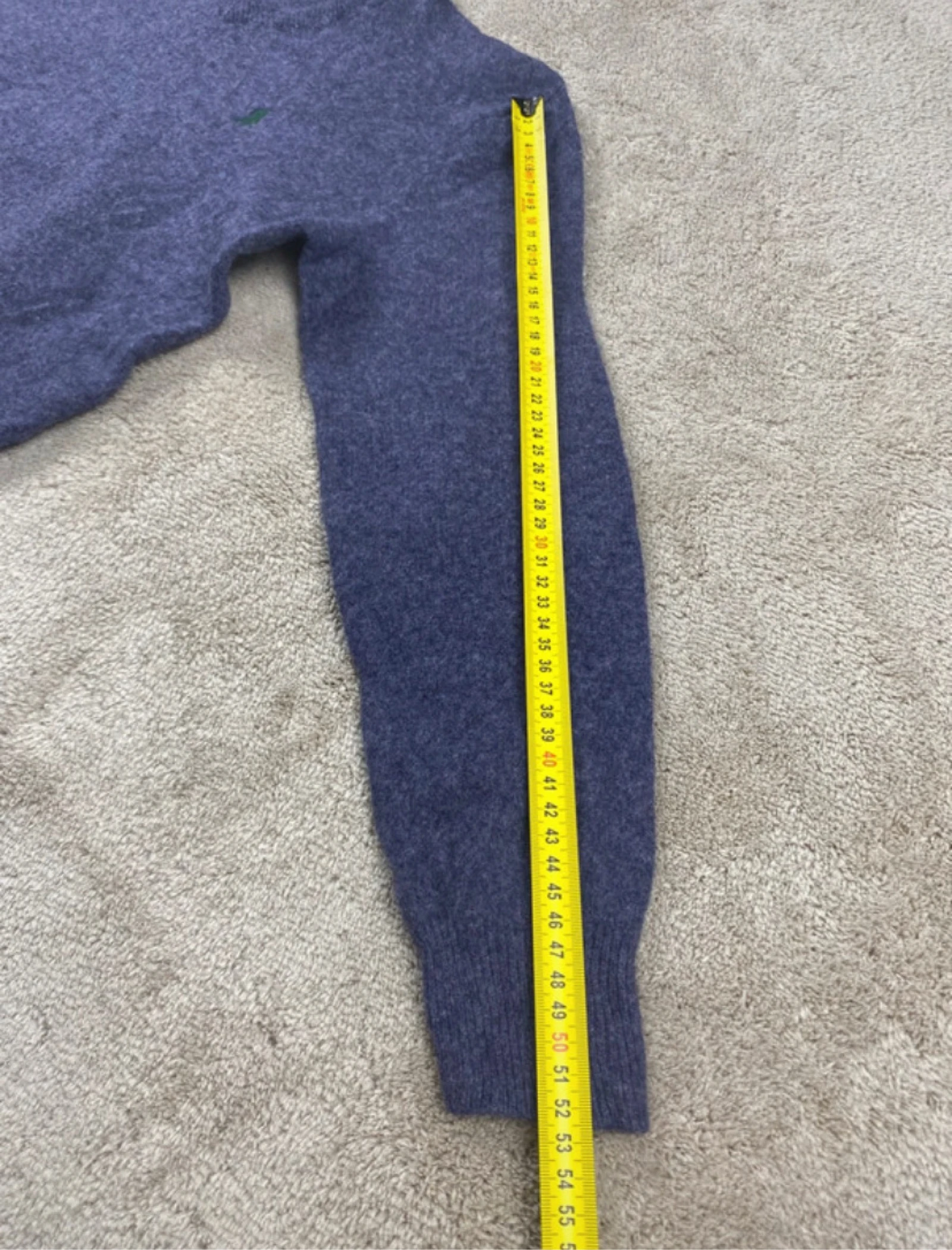 Polo Ralph Lauren de malha 100% lã de cordeiro gola V roxa tamanho P – photo 15